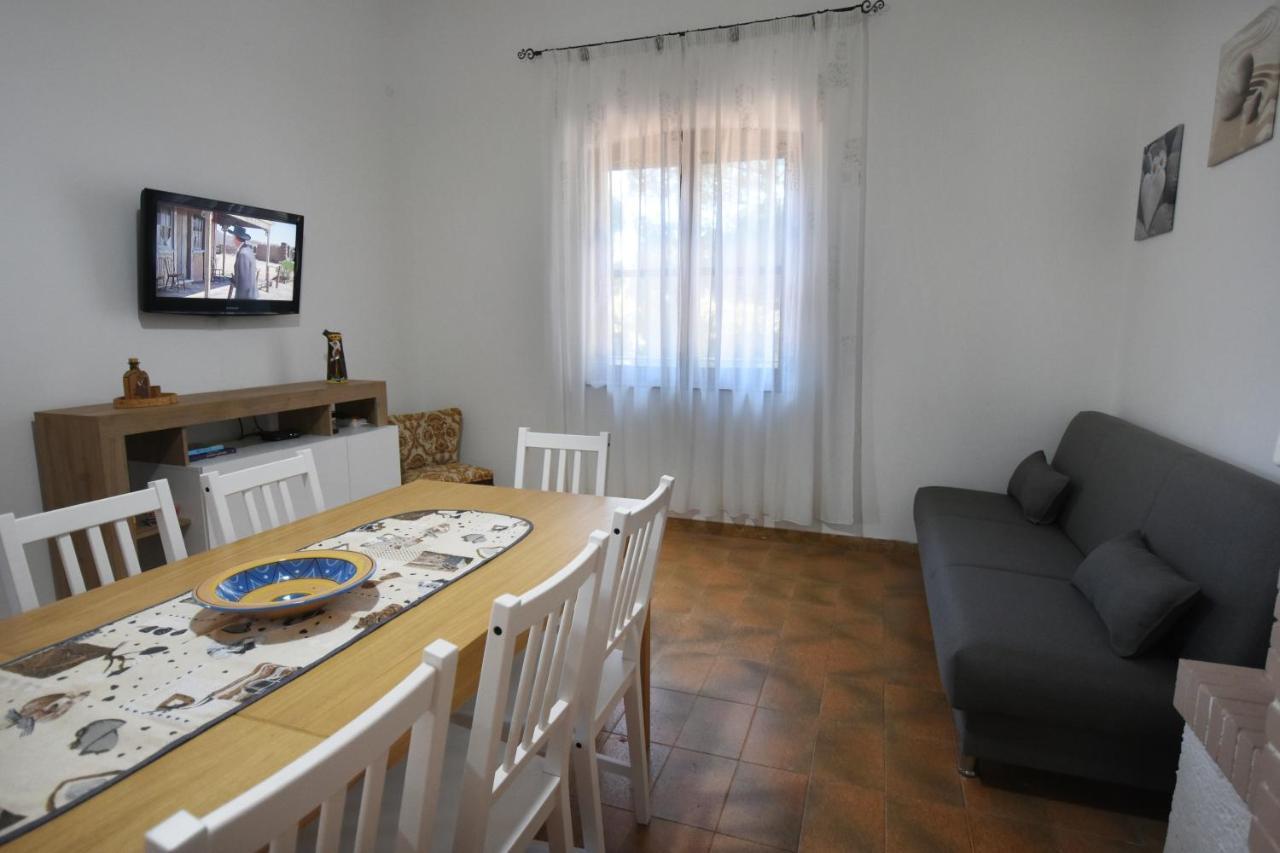 Mario & Nina - Portopino House Porto Pino Exteriér fotografie