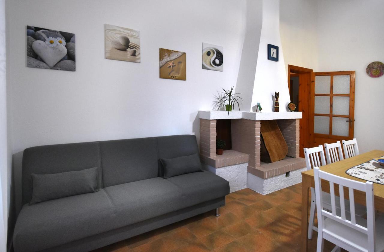 Mario & Nina - Portopino House Porto Pino Exteriér fotografie